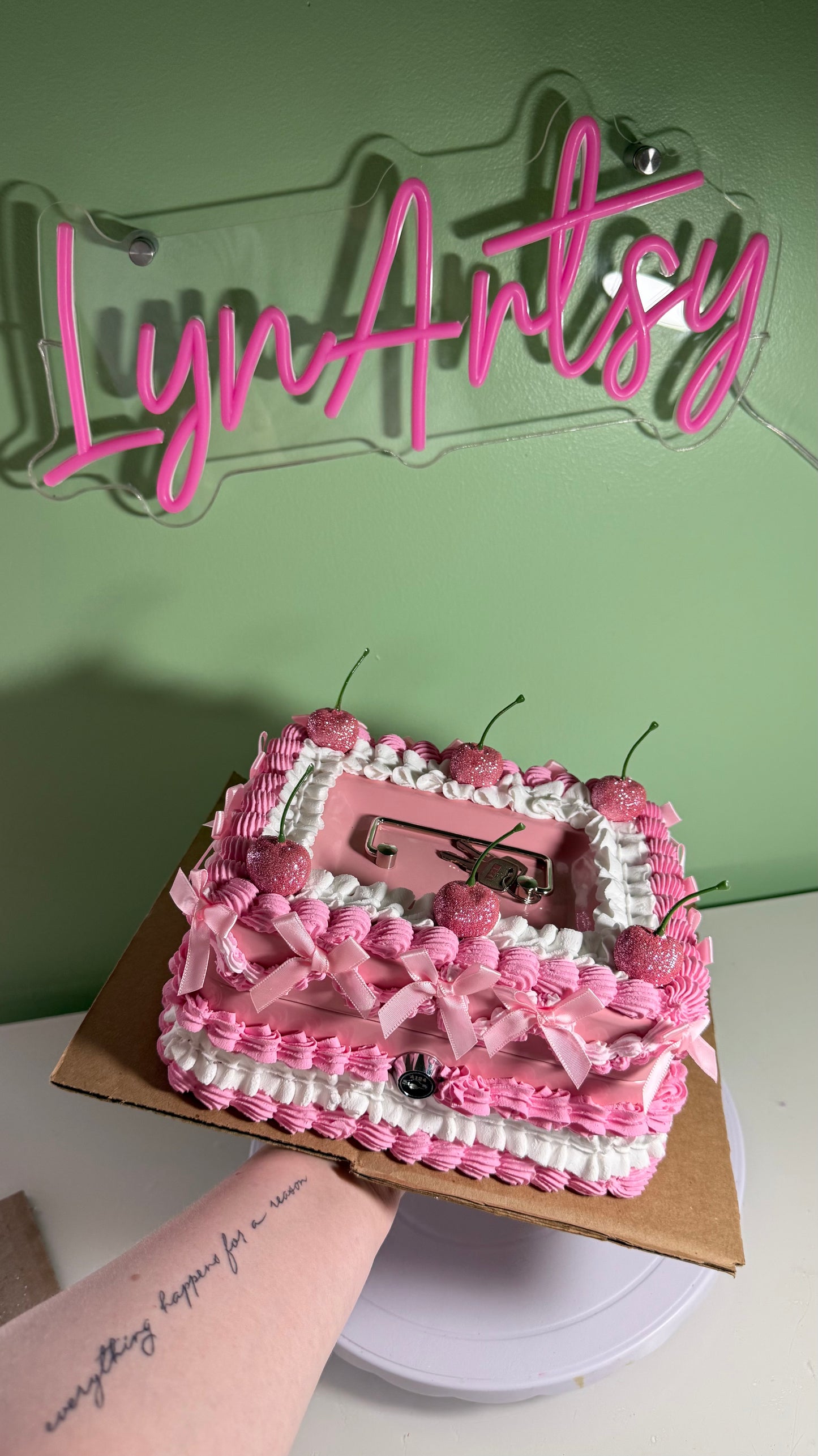 Cake Cash Box